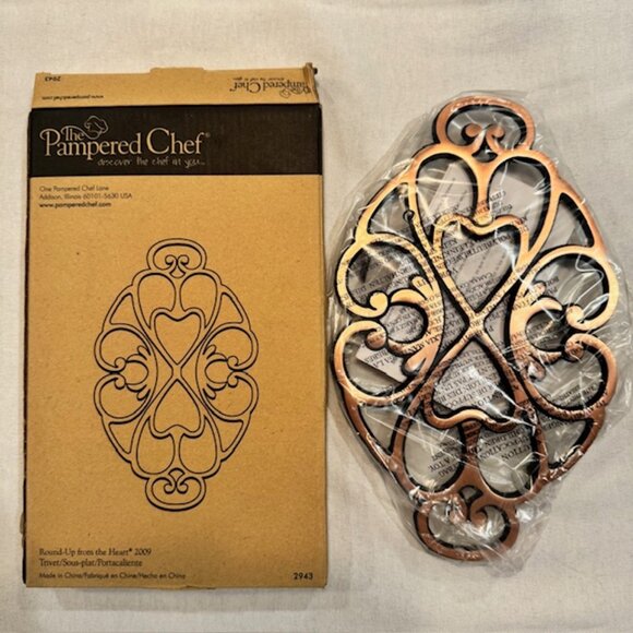 Pampered Chef Trivet "Round Up From the Heart" Collection 2009 Item #2943 - New - Picture 1 of 6